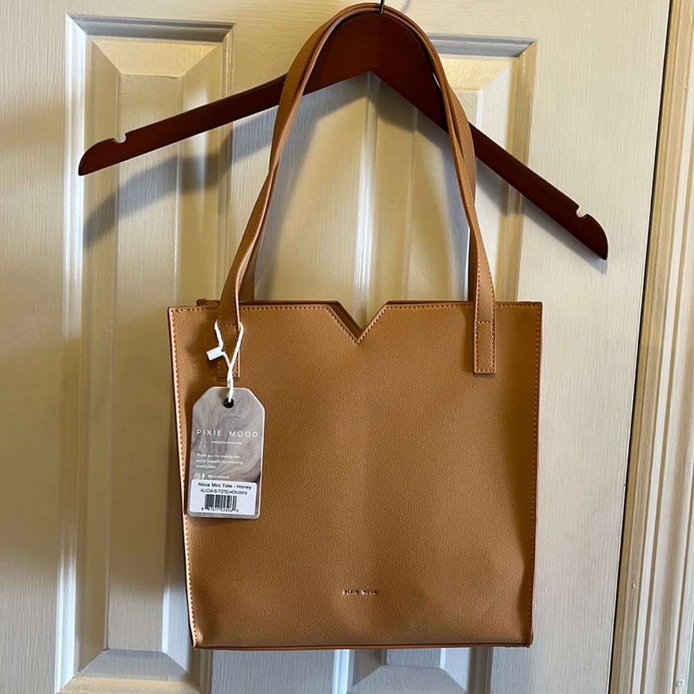 Pixie Mood Honey Alicea Medium Tote & Pouch - new with tags